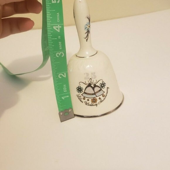 Vintage Fine Staffordshire Ceramics Wedding Bell - Picture 2 of 6